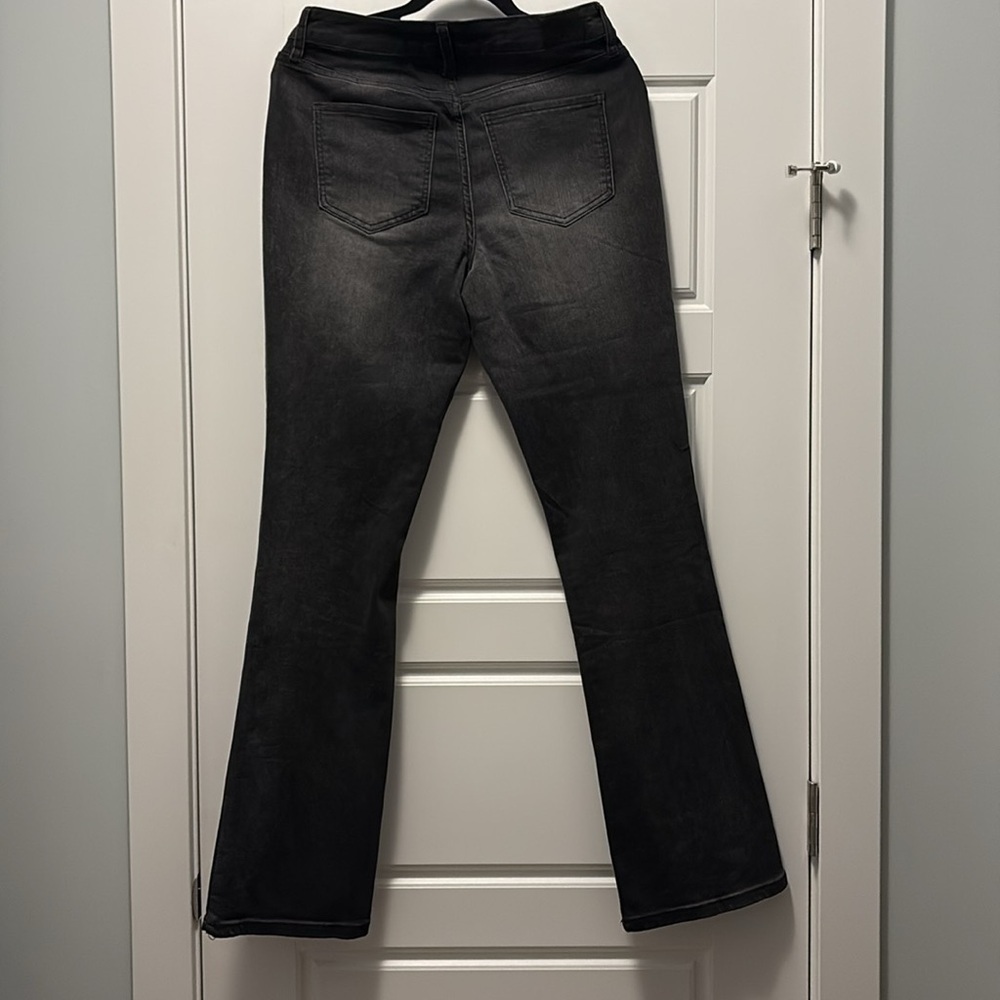 RFM NWT (Royalty for Me) Beaded Flare Jeans size 6. - Picture 10 of 16